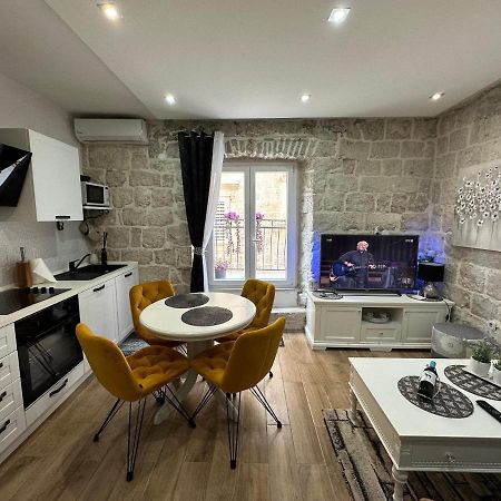 Cherry Luxury Apartment Korcula Town Bagian luar foto