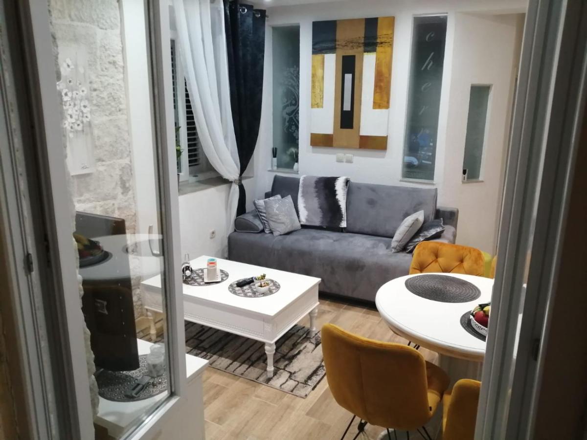 Cherry Luxury Apartment Korcula Town Bagian luar foto